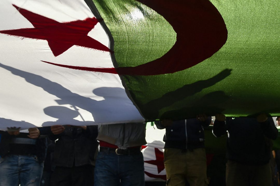 Crise : L’Algérie plongée dans l’incertitude économique