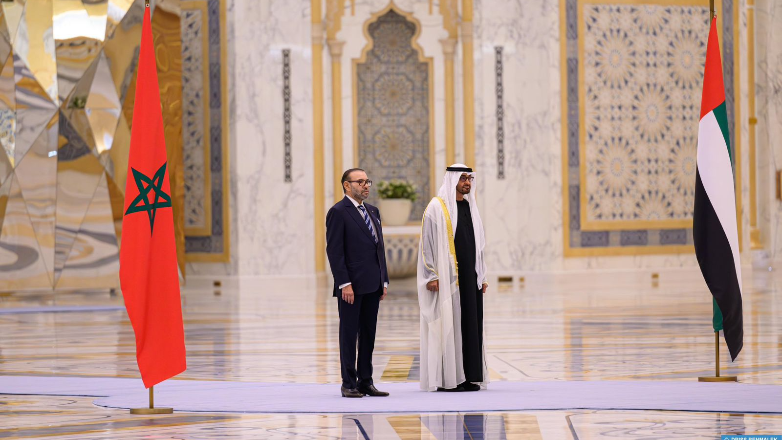 Un accueil officiel réservé à Sa Majesté le Roi Mohammed VI par le Président de l'Etat des Emirats Arabes Unis